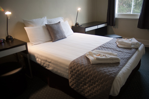 The Grand Hotel - Accommodation in Surfers Paradise