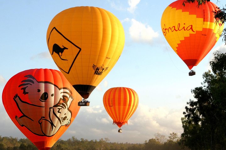 Natural Bridge  Springbrook Waterfalls Tour  Hot Air Balloon with Breakfast - Accommodation in Surfers Paradise